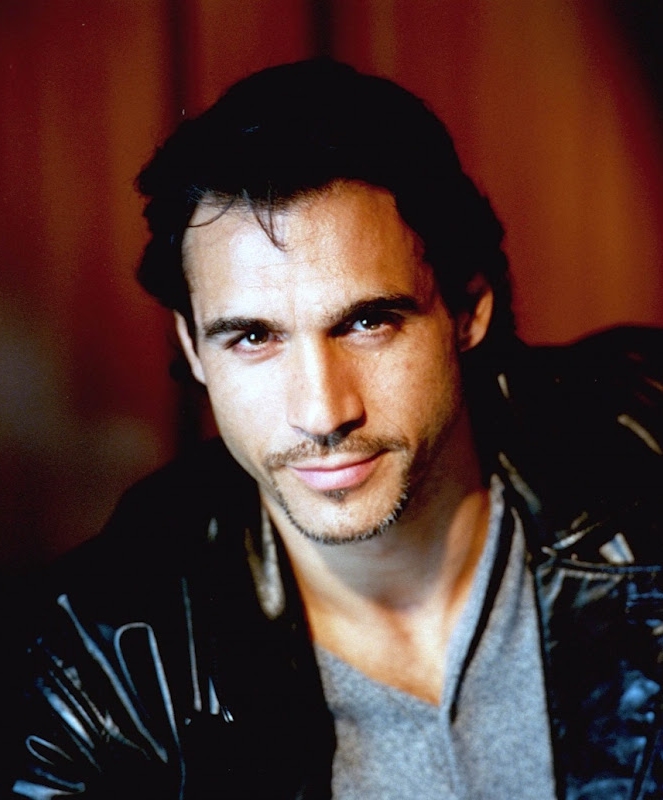 Adrian Paul